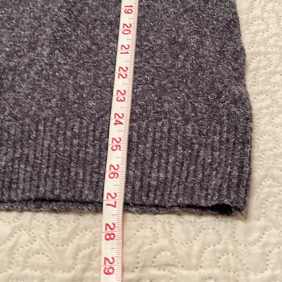Gap Size Small Cotton Blend V Neck Sweater - Picture 7 of 8